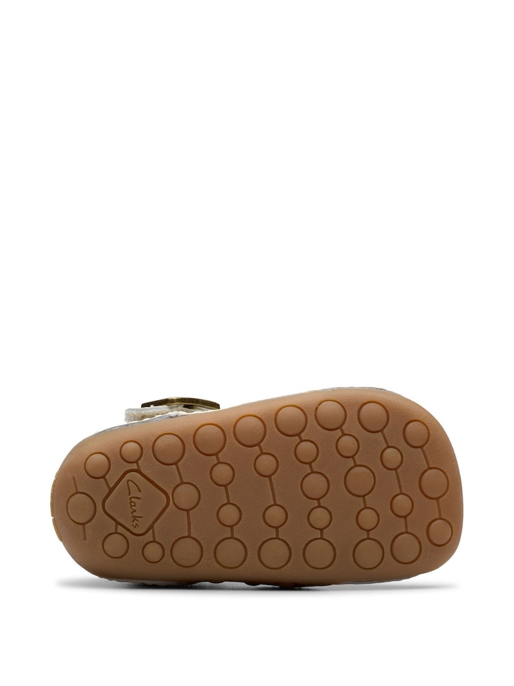Clarks – Tiny Skip – Lackschuhe für Kleinkinder - Bild 7 von 7