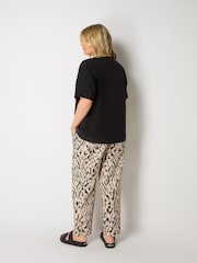 Live Unlimited Live Unlimited Curve Mono Tapered Hose in Schwarz mit Print - Bild 4 von 4
