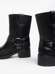 NeroGiardini Black Leather Square Toe Western Ankle Boots - Image 3 of 4