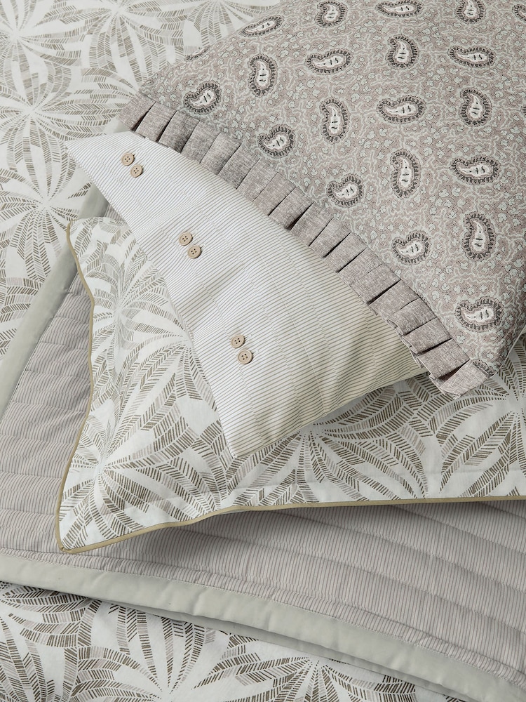 Bedeck of Belfast 100% Cotton Cora Throw - Image 2 of 4
