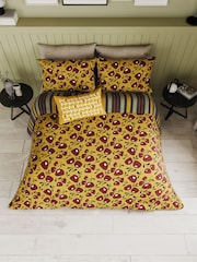 Helena Springfield Chartreuse Jax Duvet 100% Cotton Cover and Pillowcase Set - Image 3 of 5