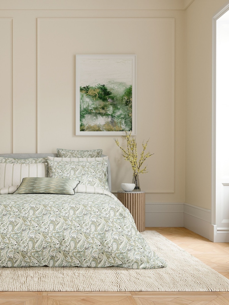 Bedeck of Belfast Alessie Square Pillowcase 100% Cotton Pair - Image 3 of 4