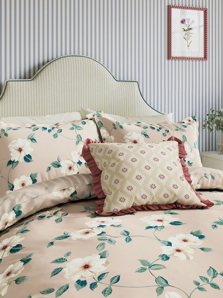 Sanderson Blush Poets Rose Cushion - Image 2 of 4