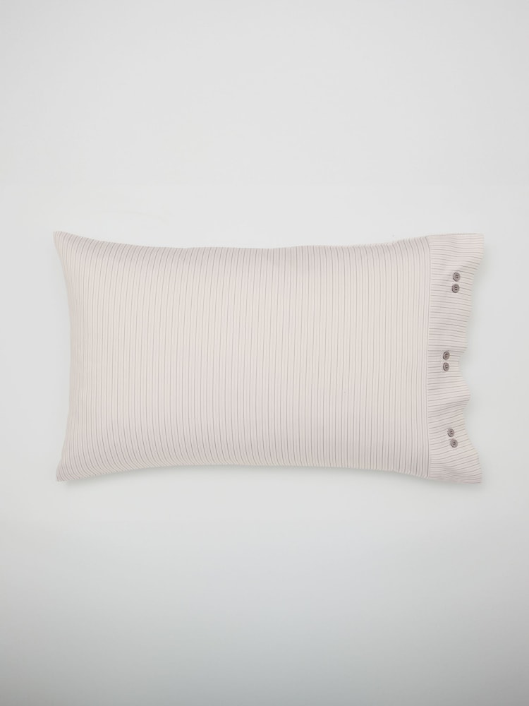 Bedeck of Belfast Chambray and Pink 100% Cotton Estelle Standard Pillowcase Pair - Image 2 of 4