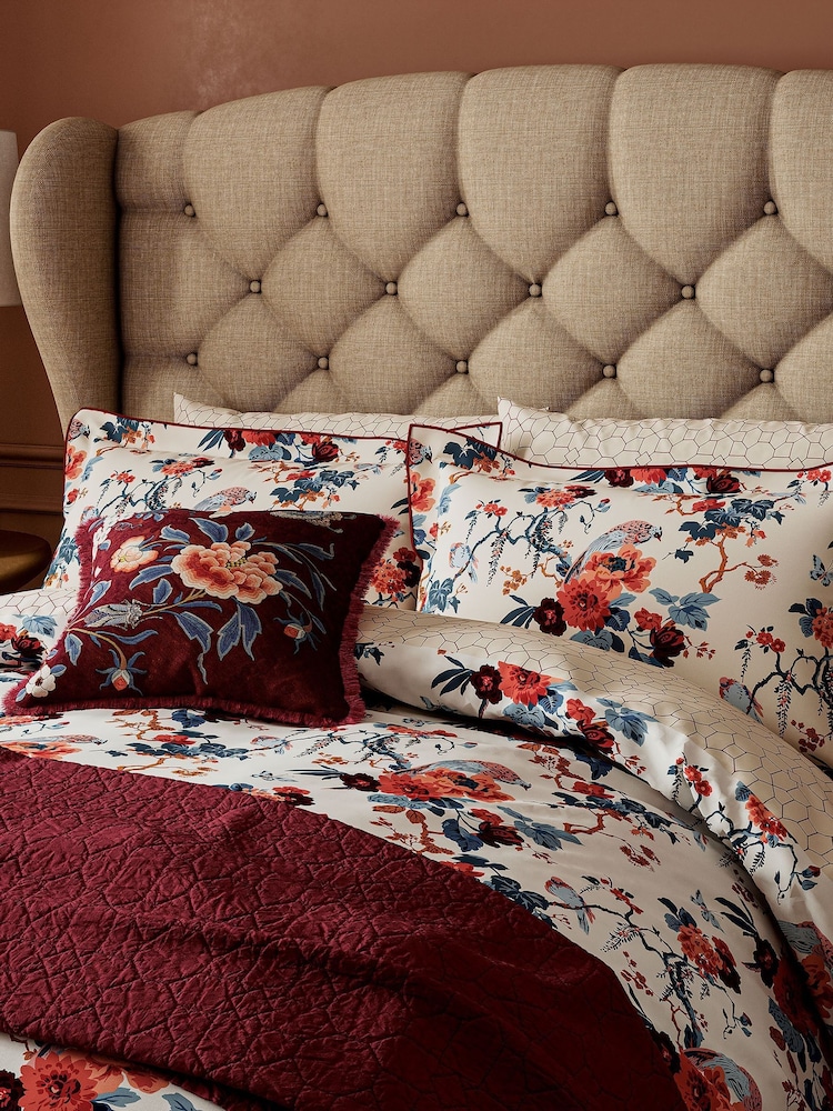 V&A Blue Red Chinoiserie Charm 100% Cotton Throw - Image 1 of 3