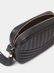 Forever New Black Signature Quinn Quilted Camera Bag - Image 3 of 4