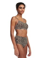 Chantelle Soft Stretch Seamless Padded Bralette Bra - Image 4 of 5