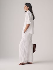 The Set 2 de Pantaloni cu croi larg fără închidere din In - Image 6 of 11