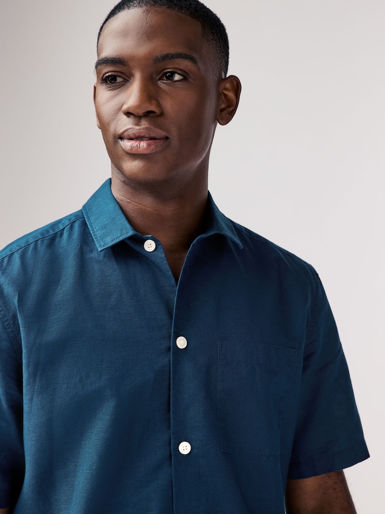 Navy Blue Standard Collar Cotton Linen Blend Short Sleeve Shirt - Image 4 of 8