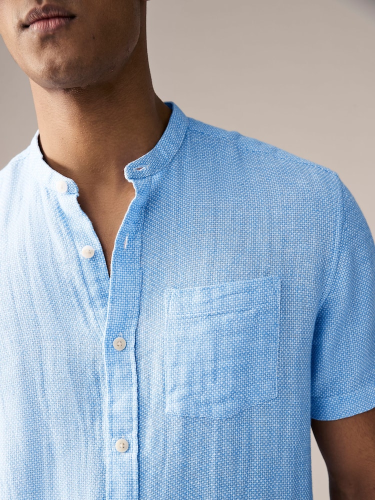 Bleu - Col grand-père. - Chemise à manches courtes en lin et coton mélangés - Image 4 of 7