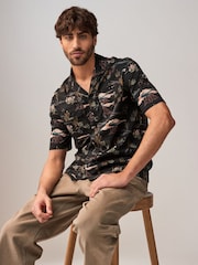 Black Western Style Printed Short Sleeve Shirt With Cuban Collar - Image 3 of 9