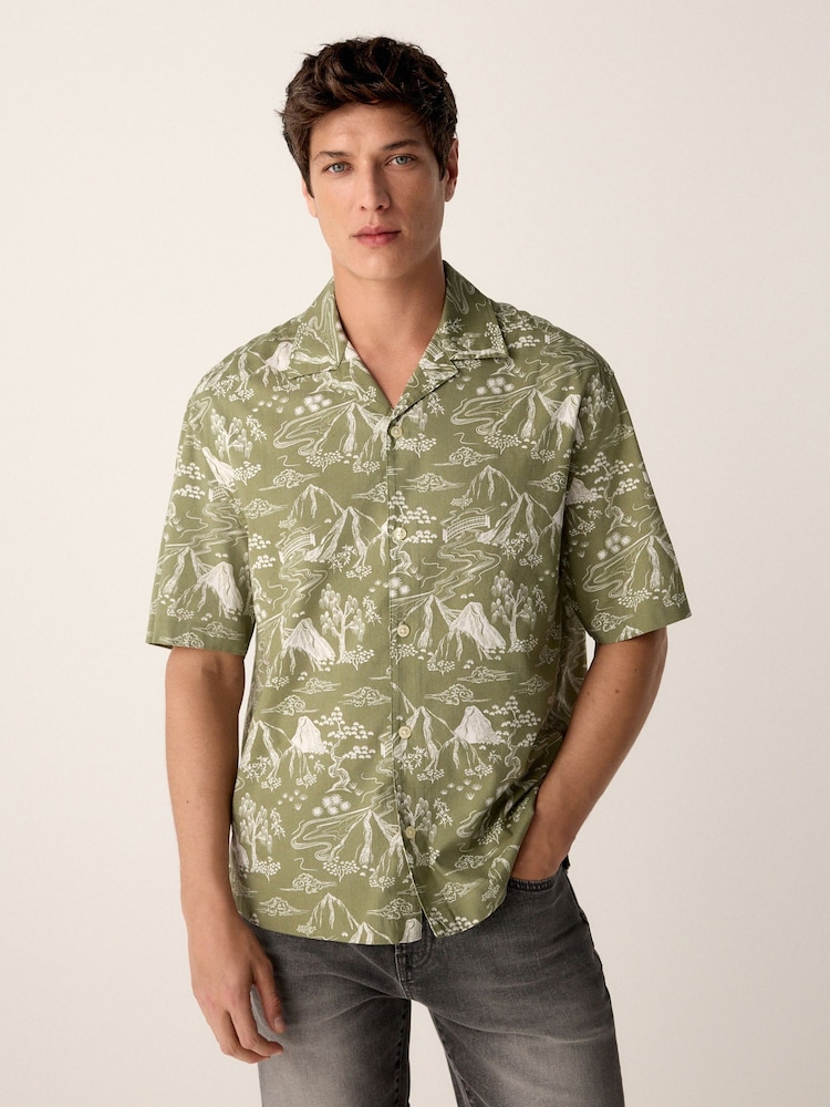 Green/White Western Style Printed Short Sleeve Shirt With Cuban Collar - Image 1 of 5
