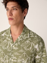 Green/White Western Style Printed Short Sleeve Shirt With Cuban Collar - Image 4 of 5