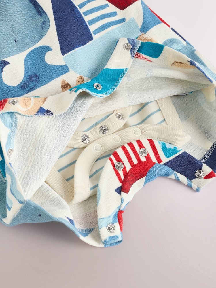 Blaues Boot - Jersey-Babyset aus 100 % Baumwolle mit Latzhose und Body (0Monate -2Jahre) - Bild 8 von 8 Blaues Boot - Jersey-Babyset aus 100 % Baumwolle mit Latzhose und Body (0Monate -2Jahre) - Bild 8 von 8