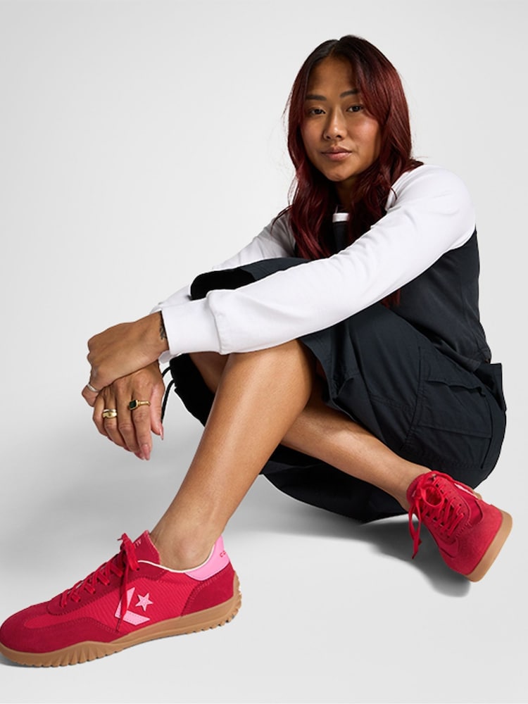 Converse Red Run Star Low Trainers - Image 1 of 7
