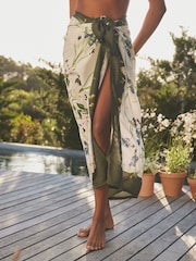 Белый льняной саронг с цветочным принтом B by Ted Baker - Image 2 of 5