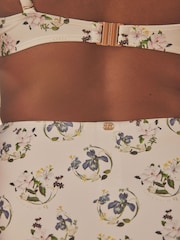 B by Ted Baker White Floral Print Bikini Briefs - Image 5 de 6