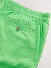Green Knee Length Shorts - Image 4 of 4