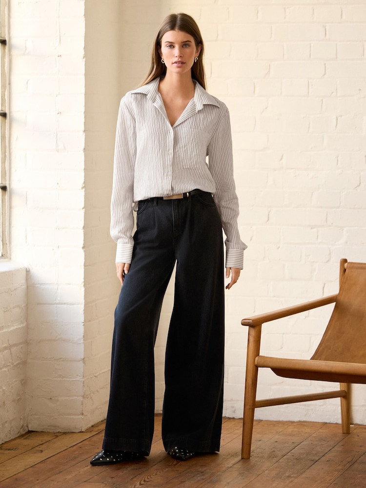 Black/White Long Sleeve Lightweight Button Down Shirt - Image 3 of 8