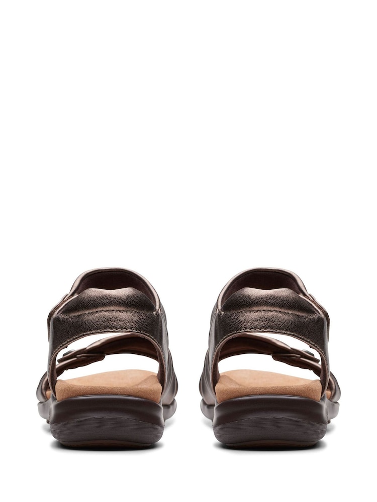 Clarks Natural Wide Fit (E) Leather Kitly Ave Sandals - Image 6 of 7
