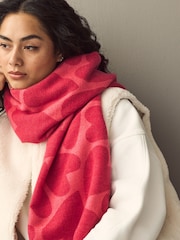Red/Pink Heart Midweight Scarf - Image 3 of 7