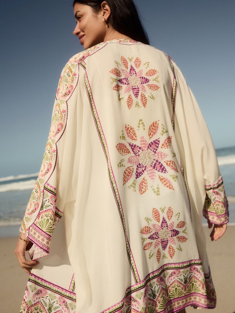 Estampado de cachemira intenso - Pareo tipo kimono largo - Imagen 1 de 8 Estampado de cachemira intenso - Pareo tipo kimono largo - Imagen 1 de 8