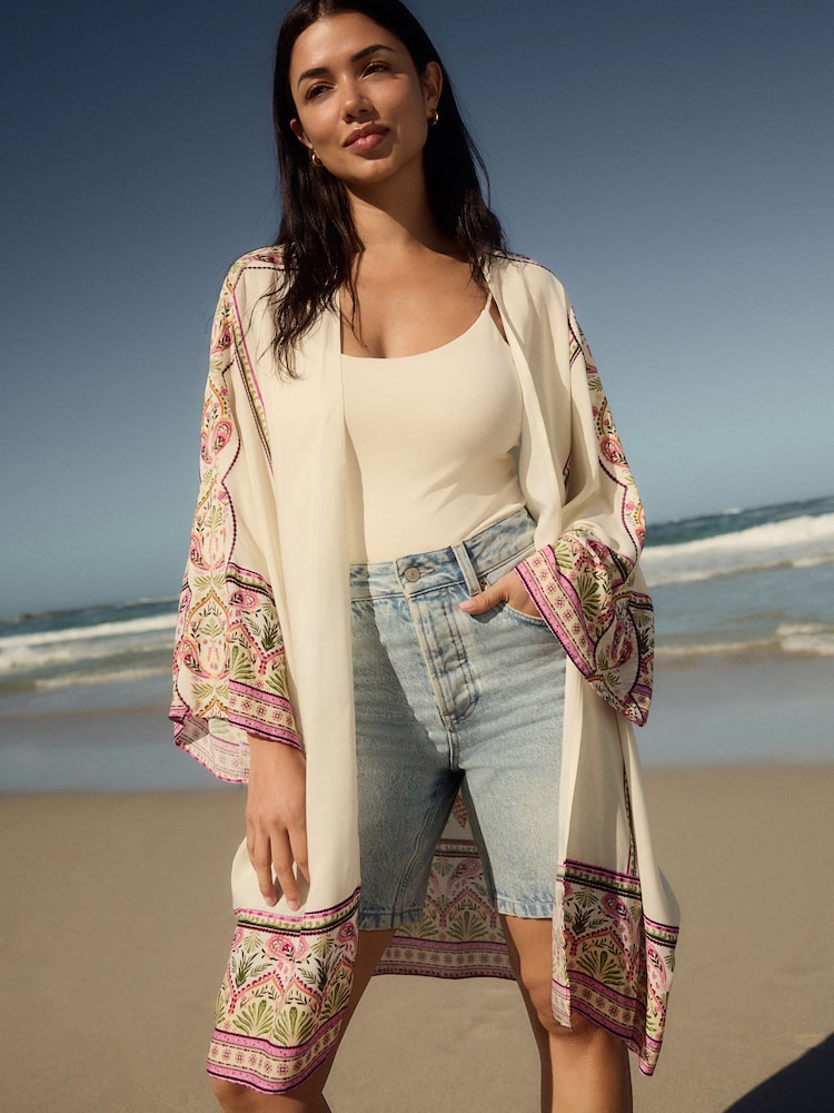 Estampado de cachemira intenso - Pareo tipo kimono largo - Imagen 2 de 8 Estampado de cachemira intenso - Pareo tipo kimono largo - Imagen 2 de 8