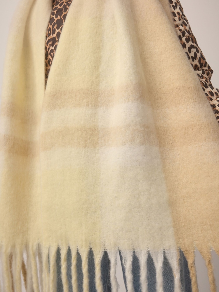 Yellow Check Heavyweight Blanket Scarf Containing Wool - Image 5 of 8