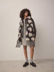 Black & White Heart Heavyweight Blanket Scarf - Image 3 of 8