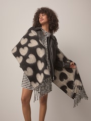 Black & White Heart Heavyweight Blanket Scarf - Image 4 of 8