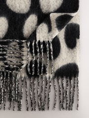 Black & White Heart Heavyweight Blanket Scarf - Image 8 of 8
