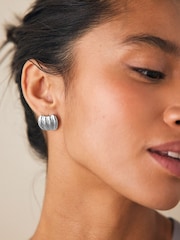 Silver Tone Stainless Steel Curved Ridge Stud Earrings - Image 8 of 10