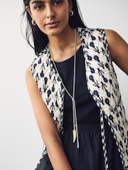 Silver Tone Long Tassel Necklace - Image 2 of 6