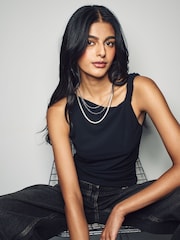 Tono plateado - 3 Layer Multi Chain Necklace - Imagen 2 de 8