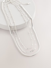Tono plateado - 3 Layer Multi Chain Necklace - Imagen 6 de 8