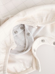 Panda gris - Baby Jersey Dungaree and Bodysuit Set (0mths-2yrs) - Imagen 13 de 14