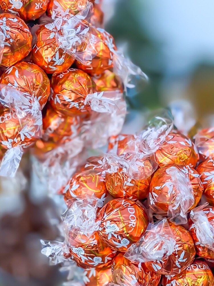 Personalised Lindt Lindor® by Sweet Trees - Image 2 of 4