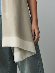 Green Abstract Marble Midweight Scarf - Image 4 of 7