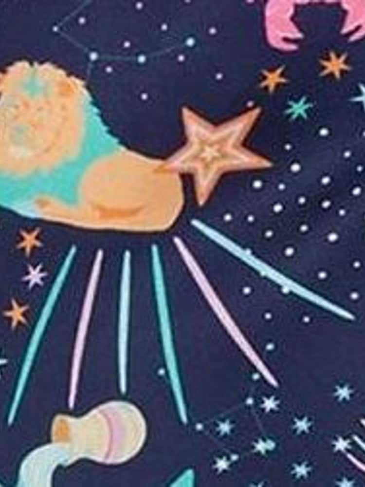Conjunto de pijama con estampado zodiacal de satén de Monsoon - Imagen 4 de 4 Conjunto de pijama con estampado zodiacal de satén de Monsoon - Imagen 4 de 4