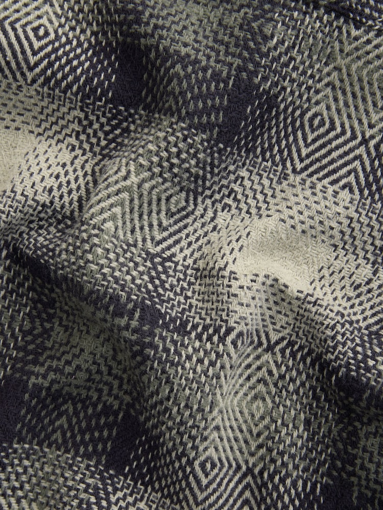 Grün - Shacket mit Muster - Bild 10 von 10 Grün - Shacket mit Muster - Bild 10 von 10