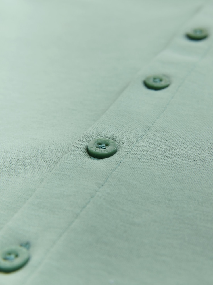Mint Green Interlock Short Sleeves Colar 100% Cotton Shirt And Shorts - Image 4 of 4