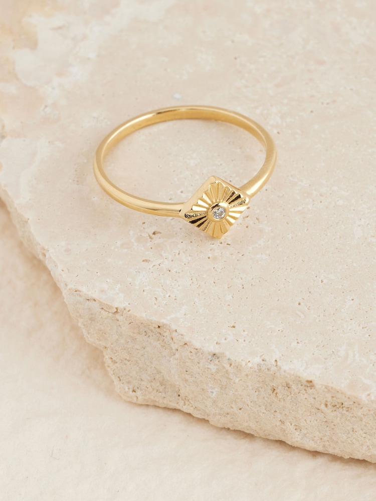 Gold Plated Sterling Silver Sunray Ring - Image 2 of 3