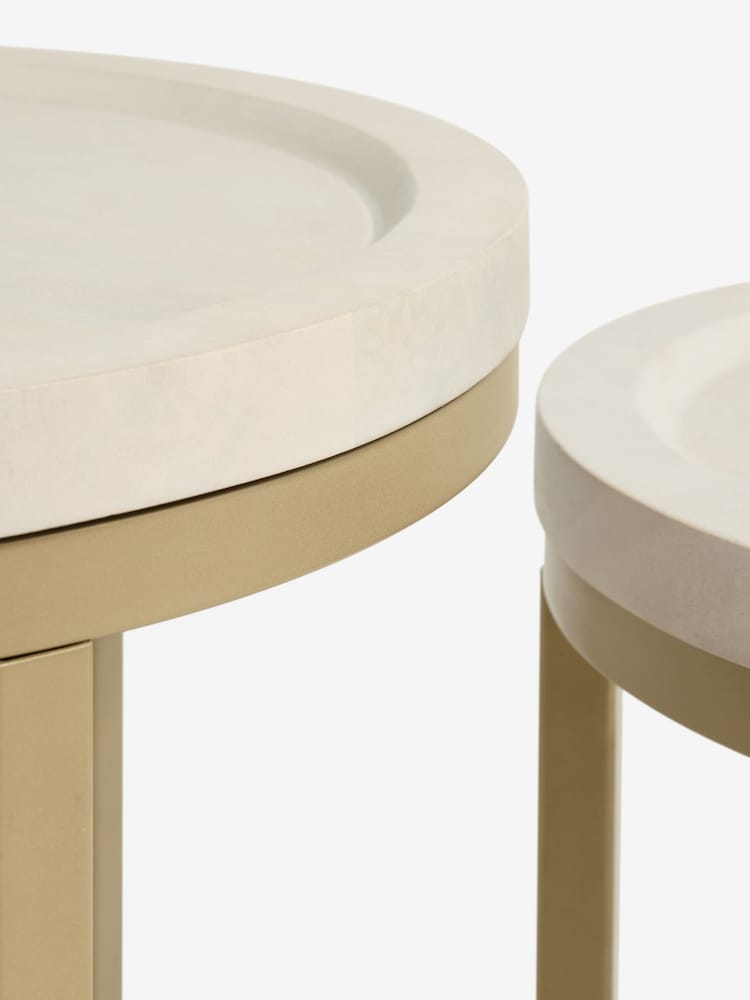 Light Valencia Mango Wood Round Set of 2 Nest of Tables - Image 6 of 6