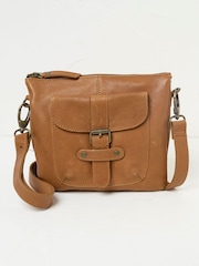 Marrón tostado - FatFace Buckle Crossbody Bag - Imagen 1 de 4