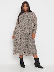 Yours Curve Natural Chiffon Studded Tape Slevee Midaxi Dress - Image 1 of 5
