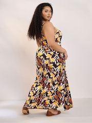 Yours Curve Black Floral Print Maxi Dress - Image 3 of 5