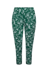 Yours Curve Green Double Pleated Joggers - Image 5 of 5