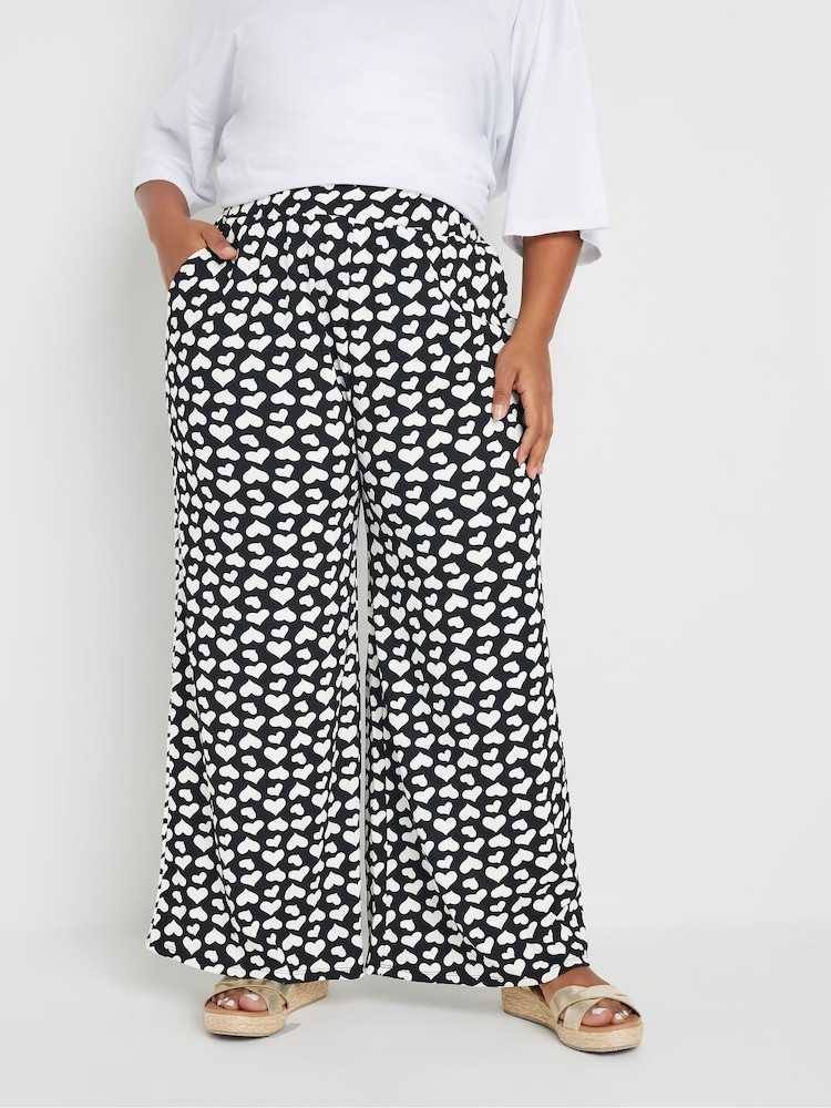 Yours Curve Black Stuctrured Wide Leg Trousers - Image 1 of 5