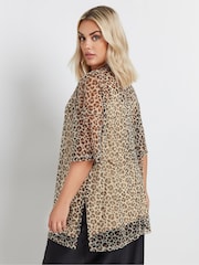 Yours Curve Natural Oversized Mesh Leopard Print Top - Image 3 of 5