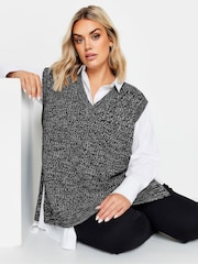 Yours Curve Black Tabbard Vest With Side Splits - Image 1 of 5